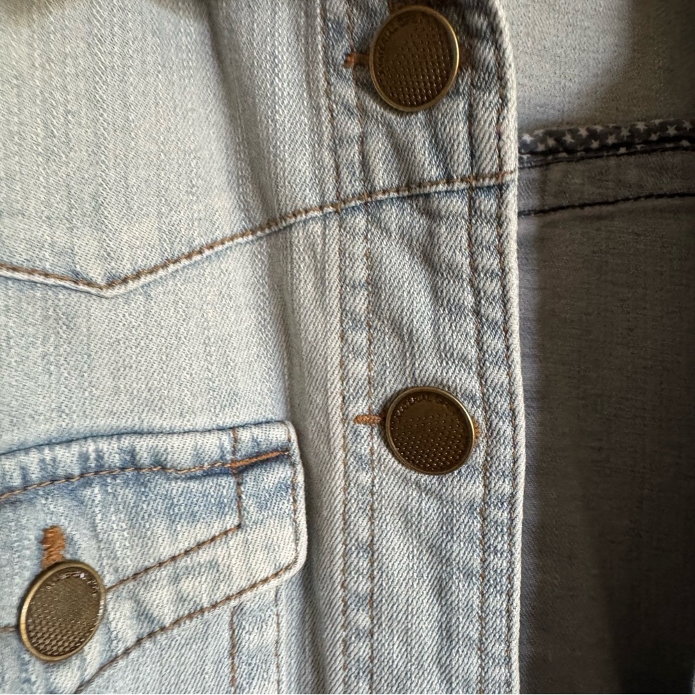 Jean jacket - Picture 12 of 14
